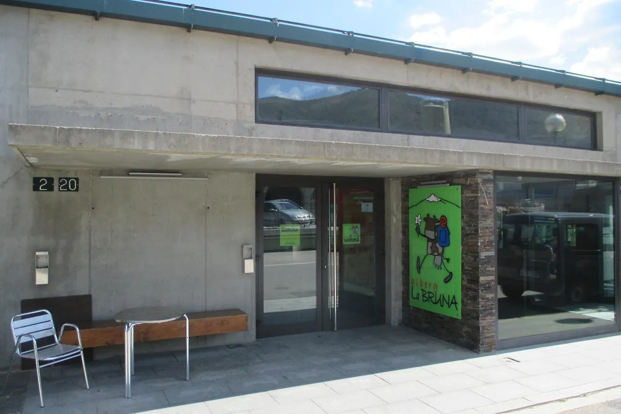 Alberg La Bruna Bellver De Cerdanya Hostel