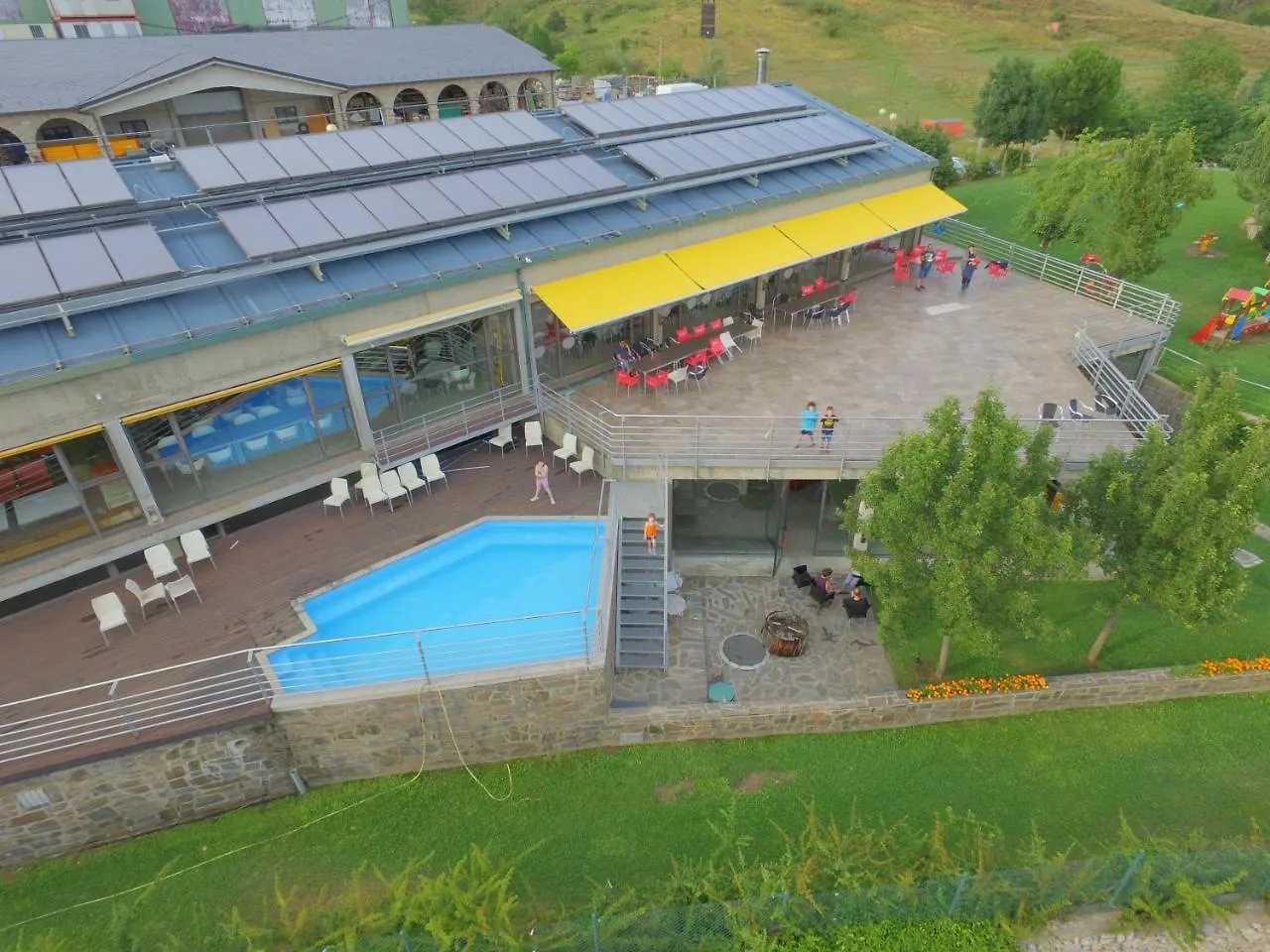 Alberg La Bruna Bellver De Cerdanya Hostel